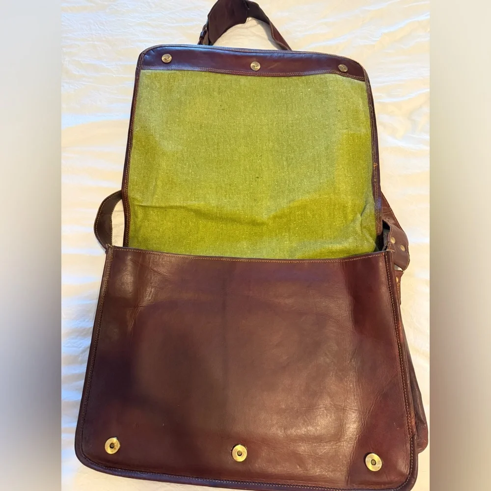 N/A large stylish